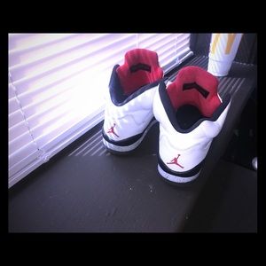 Jordan retro cement 5’s